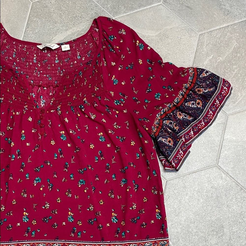 Caffé Marrakesh Maroon Floral Blouse --  Size Large